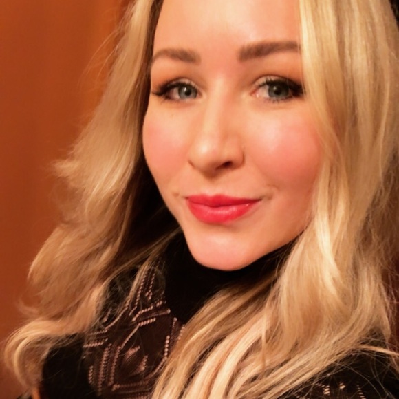 ✨Meet Crystal✨ - Picture 2 of 8